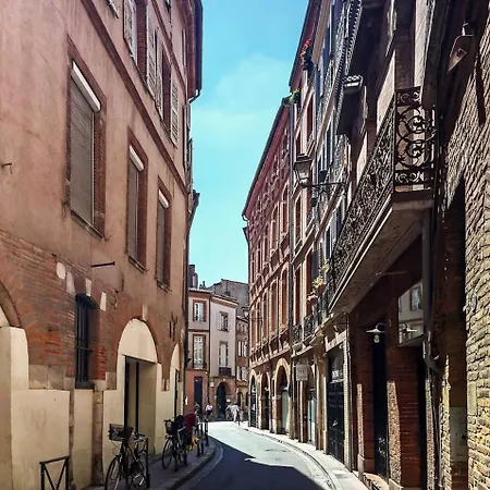 Paradoux By Yume Toulouse