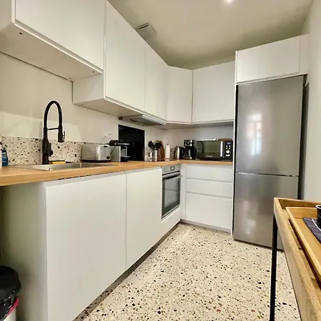 Paradoux By Yume Apartamento