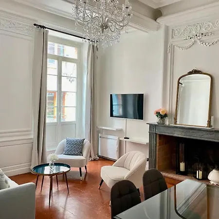 아파트 Paradoux By Yume *