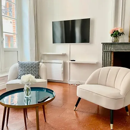 Apartament Paradoux By Yume *